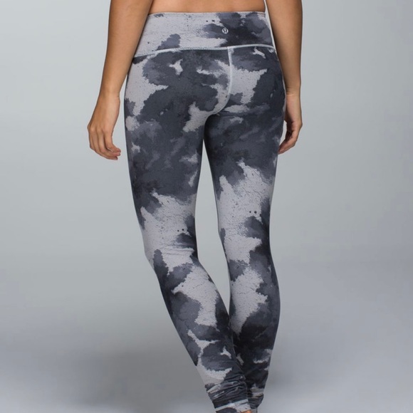 Lululemon Wunder under yoga pant leggings - Picture 2 of 6